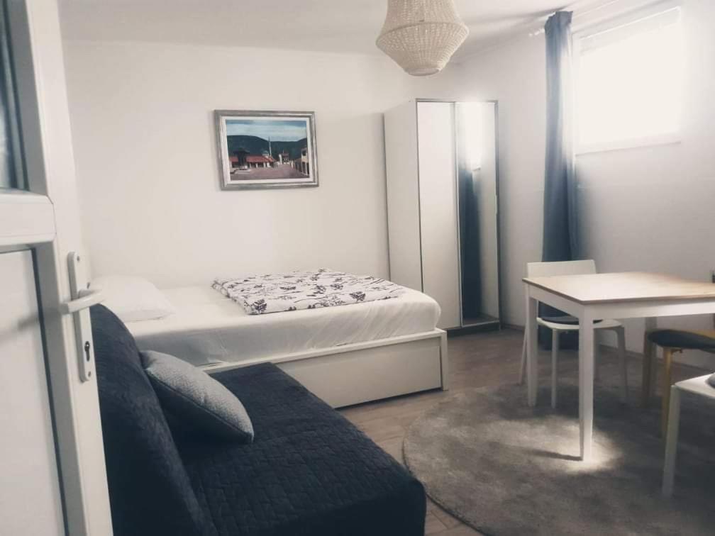 Studio Apartments Siesta サラエヴォ エクステリア 写真