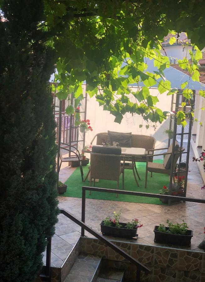 Studio Apartments Siesta サラエヴォ エクステリア 写真